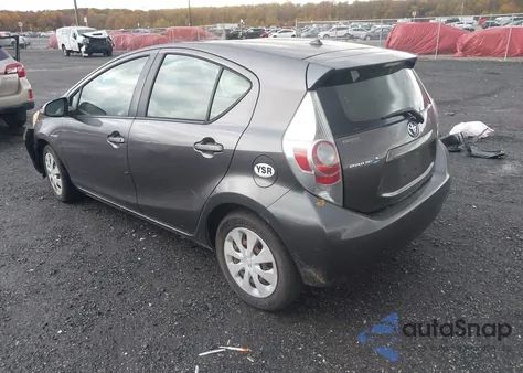 2014 Toyota Prius C Two из США, поврежденный, VIN JTDKDTB37E1063846